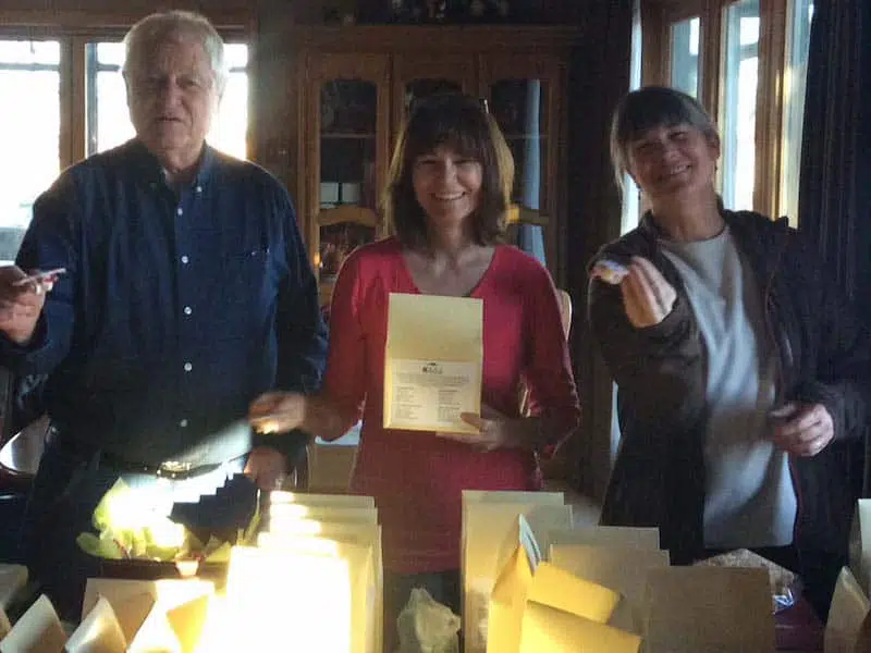 Colleen-dad-and-sis-WKAA.jpg